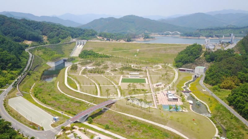 64d45fd3b806f684f1a235aaec4f42d1_1499568