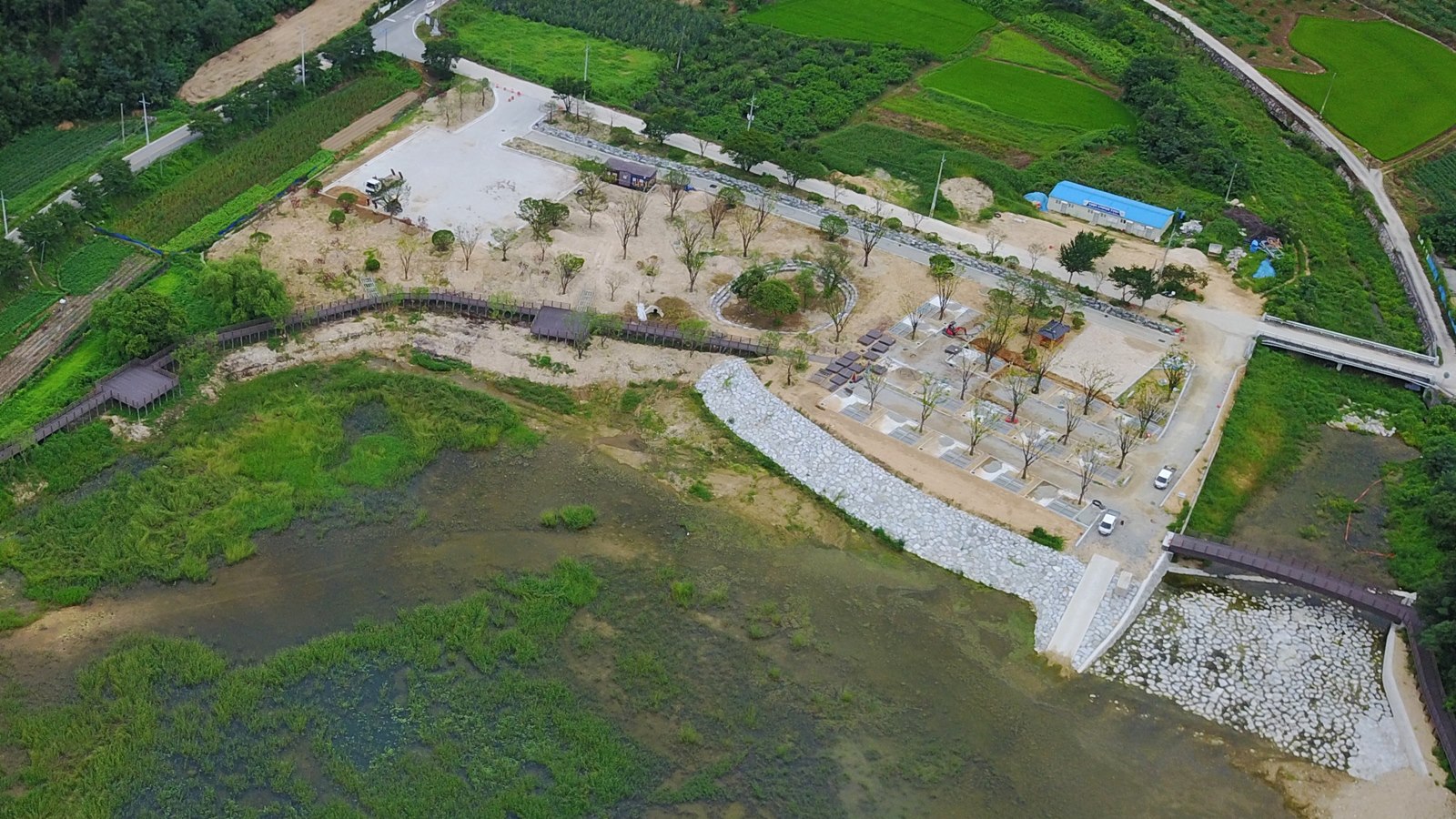 b5744006ede430cf8645222e3acc7eab_1502615